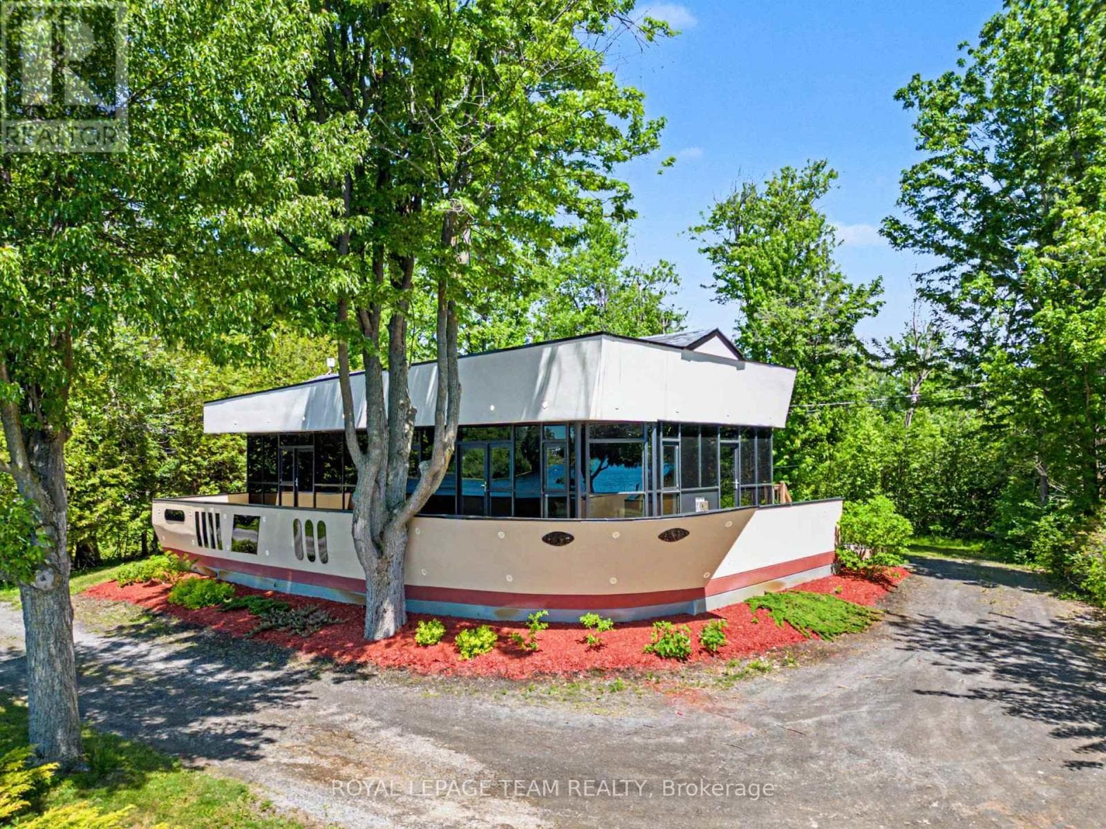 5066K Lorne Bridge Road