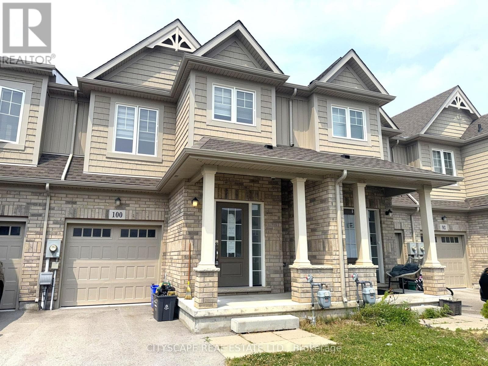 Single Family at 100 Sunflower Place, Welland (West Welland), Ontario - Photo 2 - RE/MAX Garden City Realty