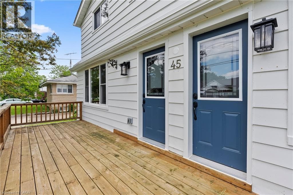 Single Family at 45 CATHERINE Street, Fort Erie, Ontario - Photo 4 - RE/MAX Garden City Realty