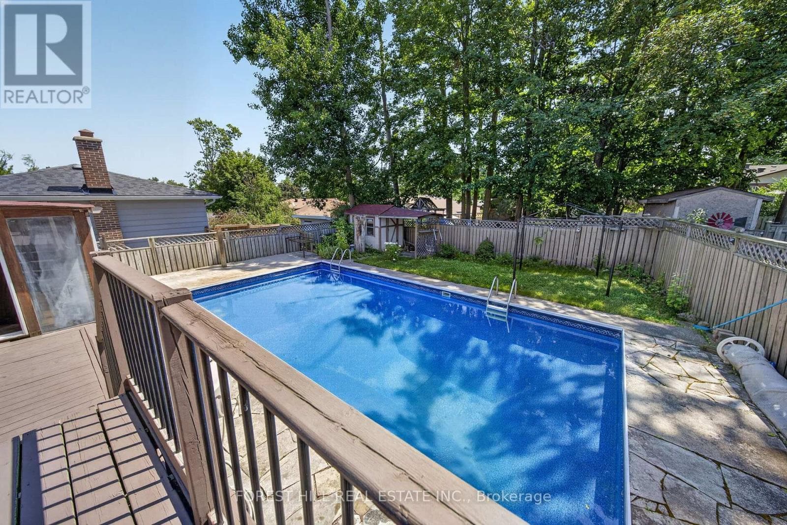 Single Family at 63 Springdale Drive, Barrie (Cundles East), Ontario - Photo 4 - RE/MAX Garden City Realty
