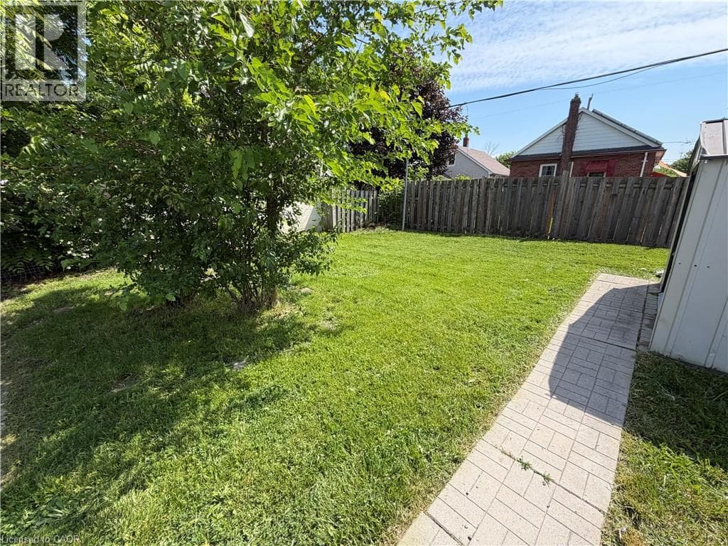 Multi-family at 36 BRIGHTON Avenue, St. Catharines, Ontario - Photo 4 - RE/MAX Garden City Realty