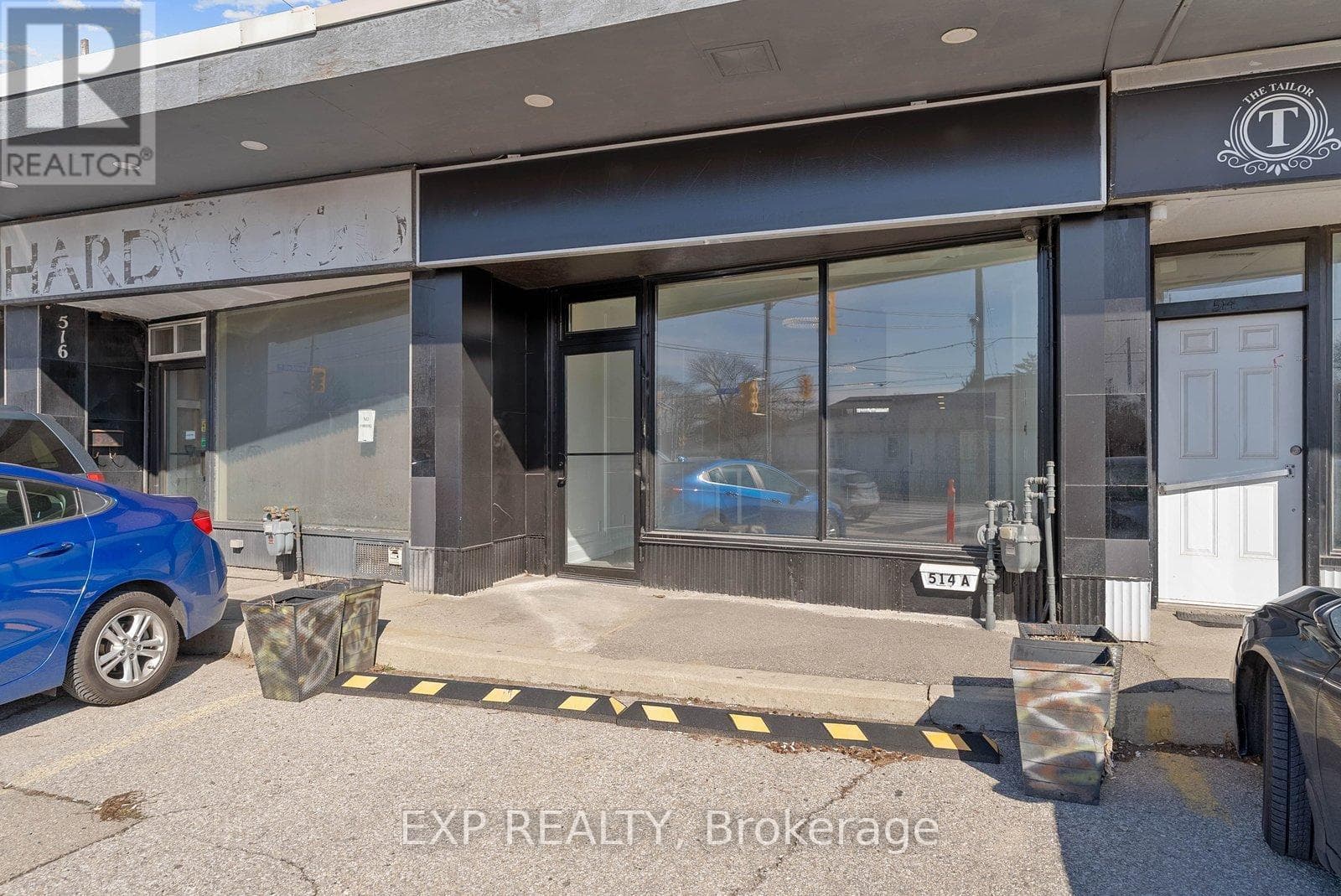 Retail at 514A Evans Avenue, Toronto (Alderwood), Ontario - Photo 5 - RE/MAX Garden City Realty