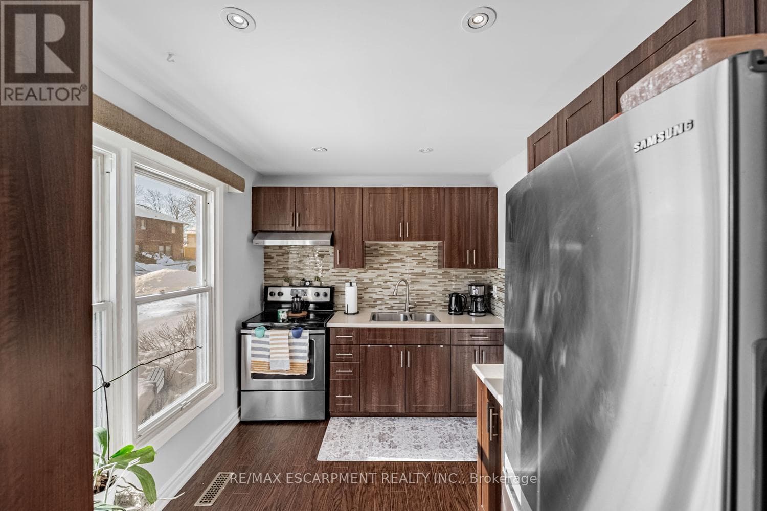 19- 6650 Falconer Drive