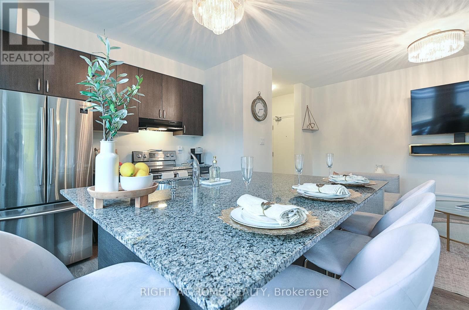 Single Family at 403- 1148 Dragonfly Ave Avenue, Pickering, Ontario - Photo 10 - RE/MAX Garden City Realty