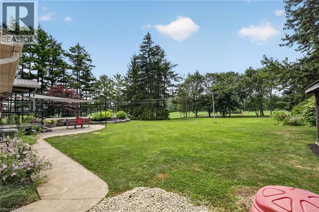 Single Family at 74066 WELLANDPORT Road, Wainfleet, Ontario - Photo 3 - RE/MAX Garden City Realty