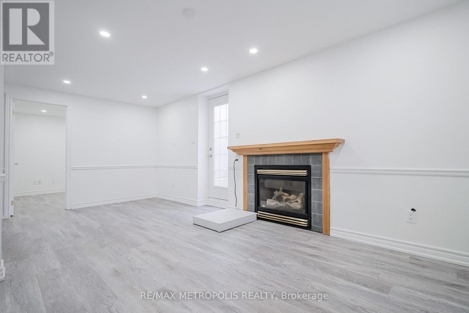 Single Family at BSMT- 570 Springview Drive, Pickering (Amberlea), Ontario - Photo 10 - RE/MAX Garden City Realty