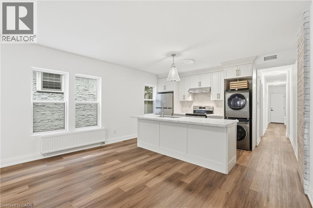 Single Family at 1- 4876 SIMCOE Street, Niagara Falls, Ontario - Photo 6 - RE/MAX Garden City Realty