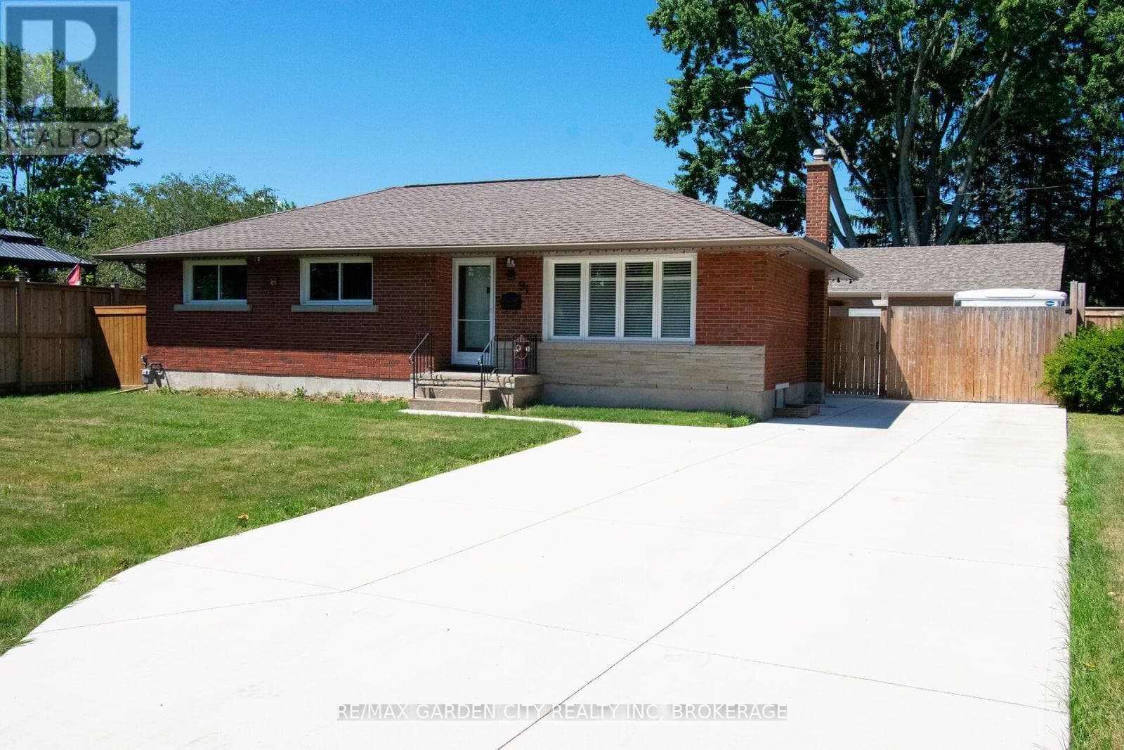 91 Crescent Drive