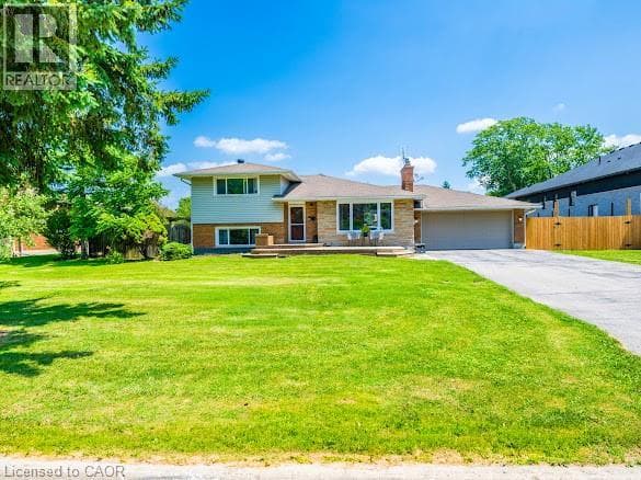 Single Family at 16 WOODMOUNT Drive, St. Catharines, Ontario - Photo 2 - RE/MAX Garden City Realty