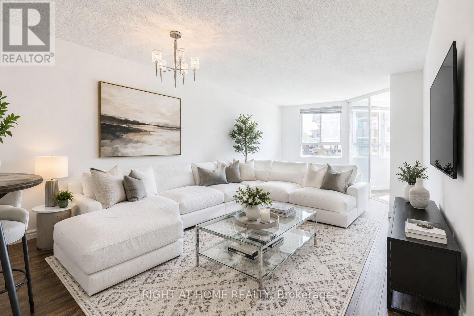 Single Family at 912- 4 Park Vista Drive, Toronto (O'Connor-Parkview), Ontario - Photo 8 - RE/MAX Garden City Realty
