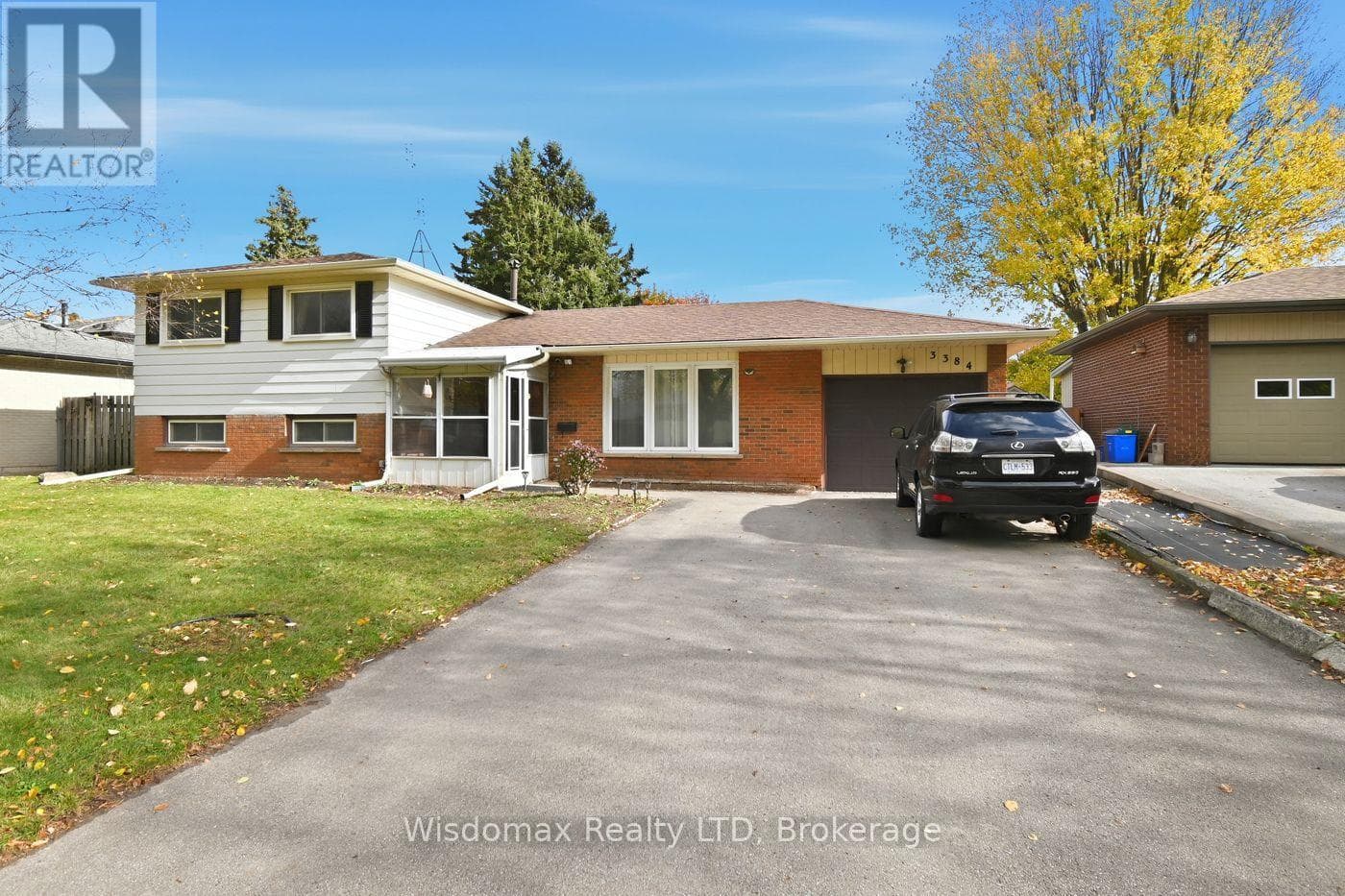 3384 BAKER Crescent