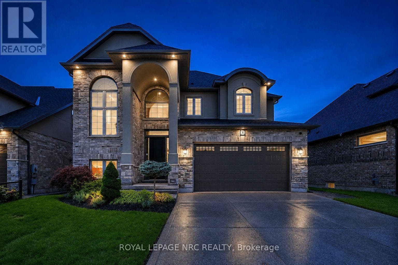 8 TUSCANY Court