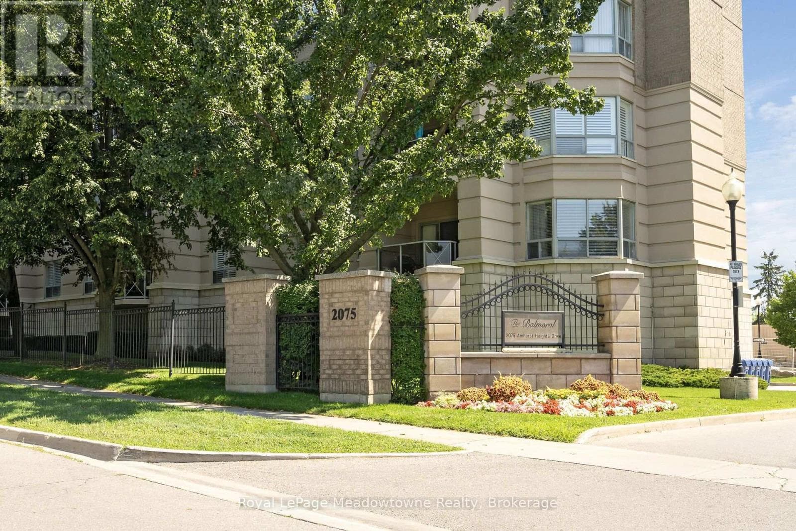 210- 2075 Amherst Heights Drive