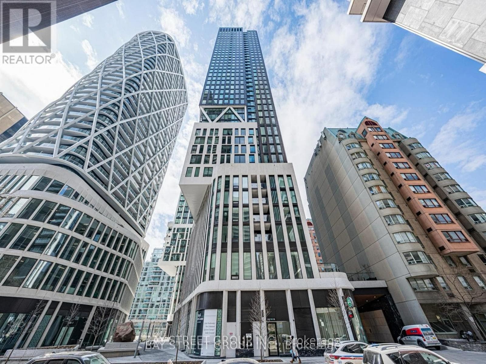 1904- 238 Simcoe Street