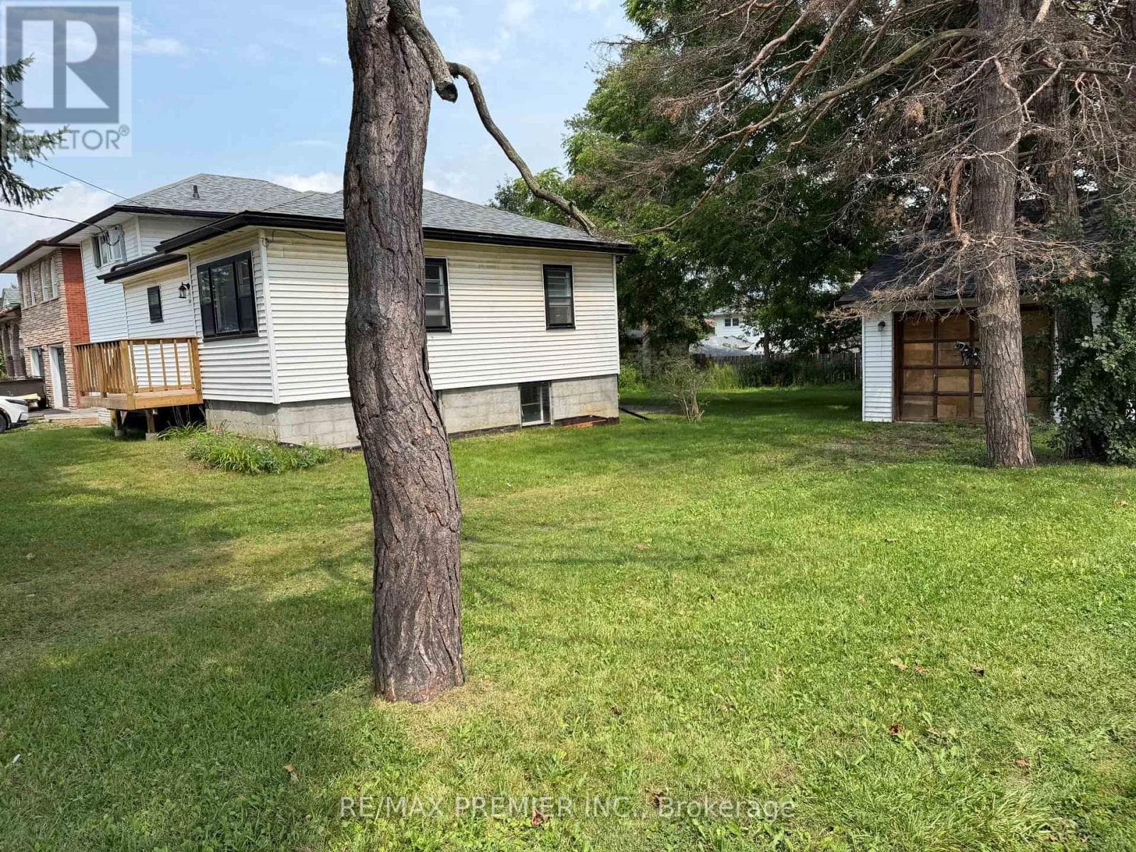277 Gibbons Street