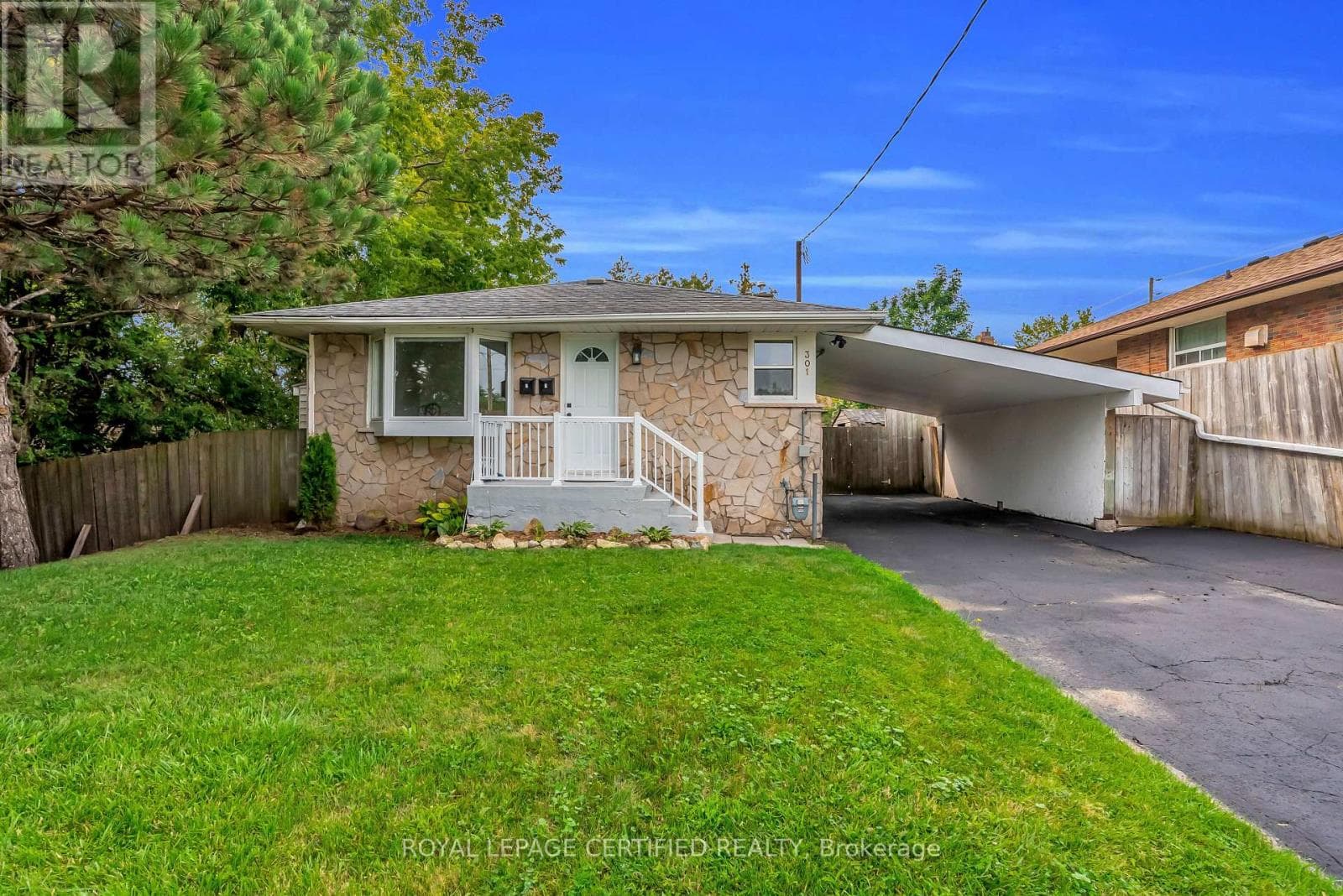 Multi-family at 301 Geneva Avenue, Oshawa (Lakeview), Ontario - Photo 5 - RE/MAX Garden City Realty