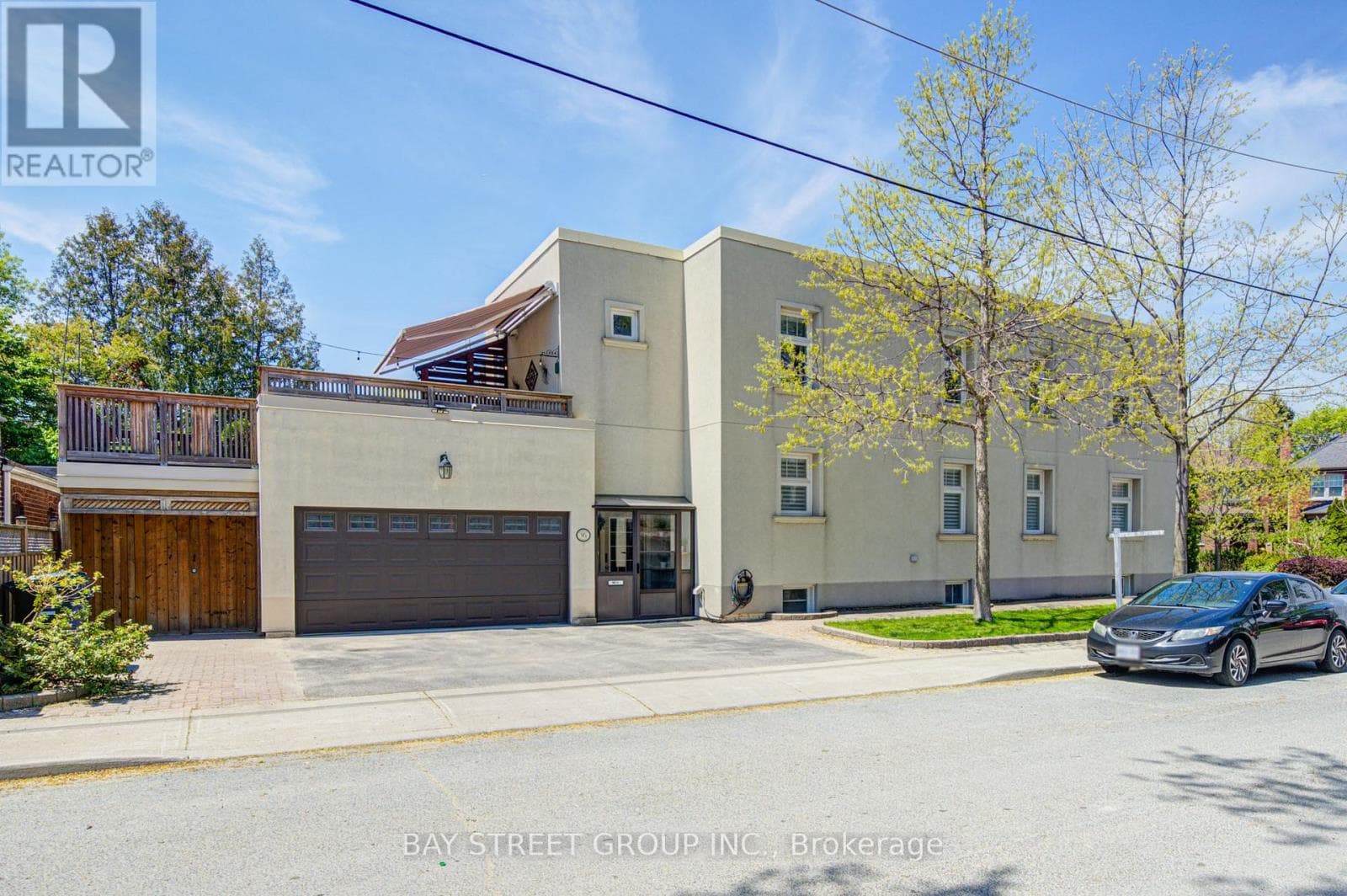 Single Family at 95 Hopedale Avenue, Toronto (Broadview North), Ontario - Photo 4 - RE/MAX Garden City Realty