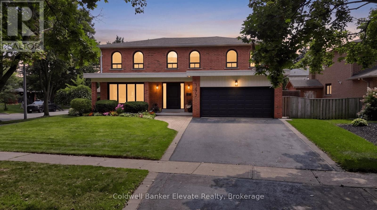 1677 Sherwood Forrest Circle