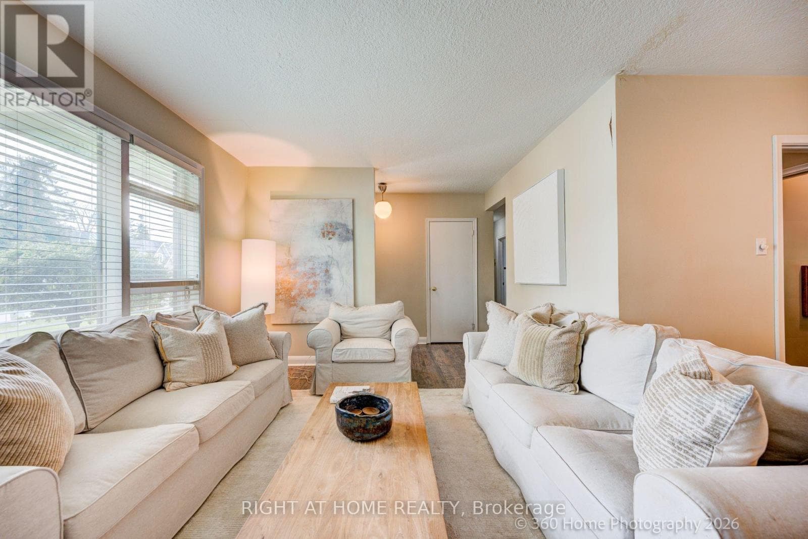 Single Family at 1493 Constance Drive, Oakville (MO Morrison), Ontario - Photo 7 - RE/MAX Garden City Realty