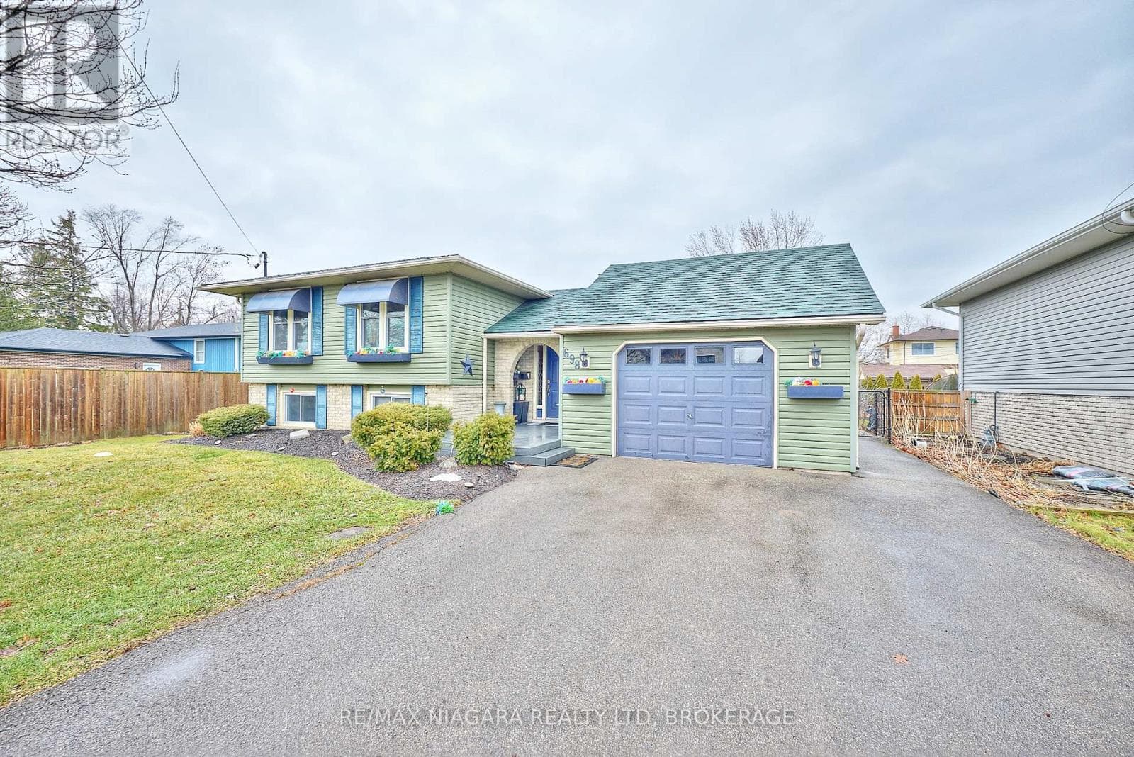 698 Buffalo Road