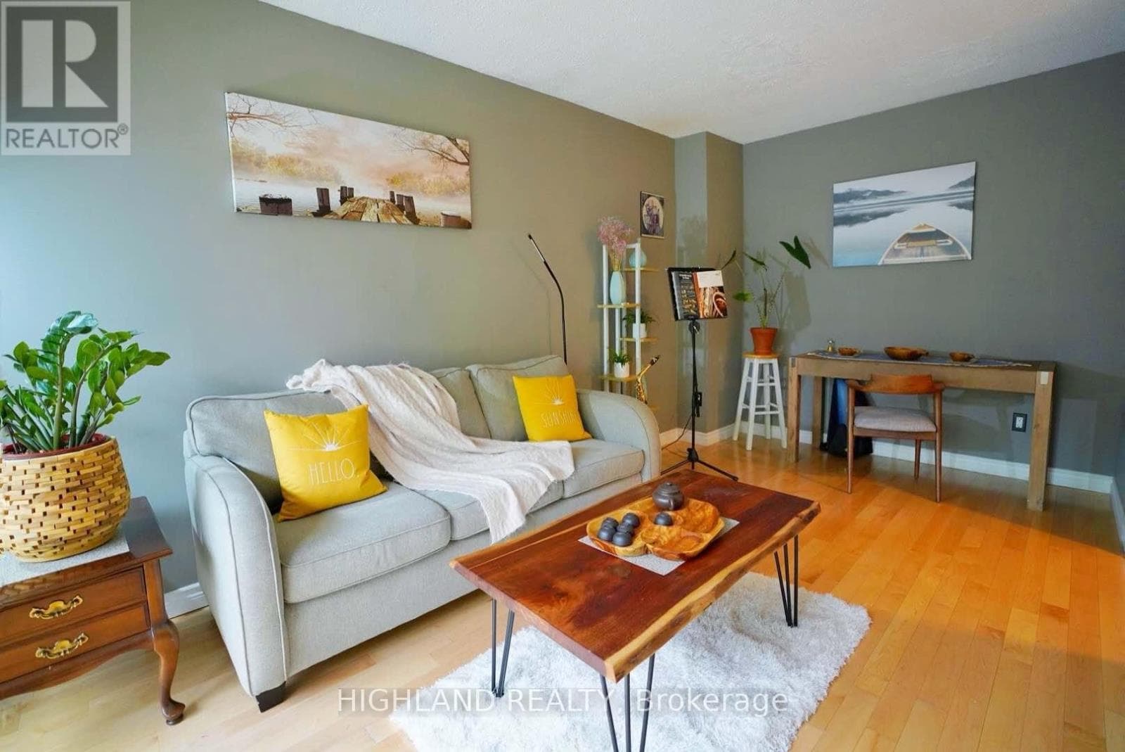 Single Family at #86- 2605 Woodchester Drive, Mississauga (Sheridan), Ontario - Photo 3 - RE/MAX Garden City Realty