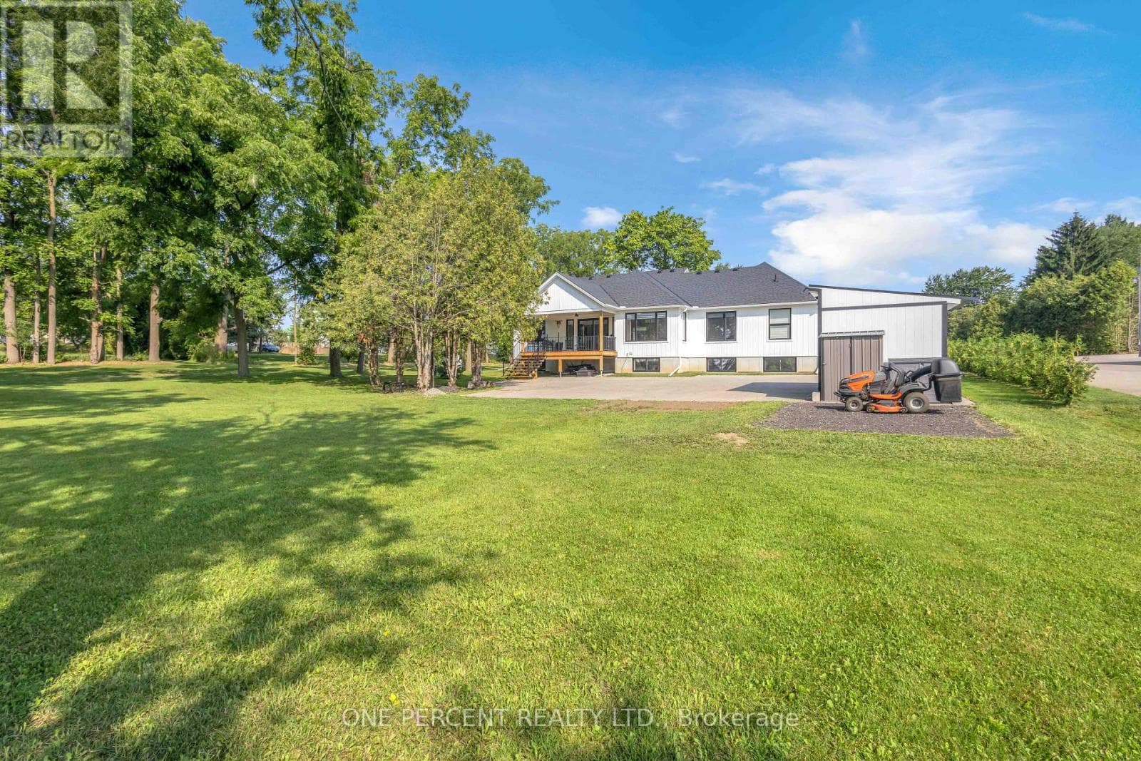 Single Family at , , ON - Photo 6 - RE/MAX Garden City Realty