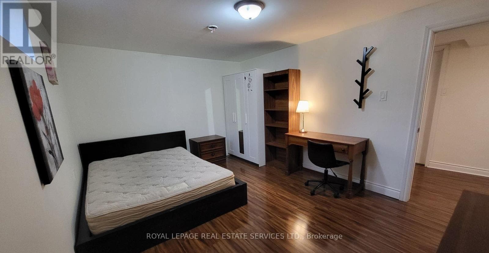Single Family at 32 Shandon Drive, Toronto (Wexford-Maryvale), Ontario - Photo 4 - RE/MAX Garden City Realty