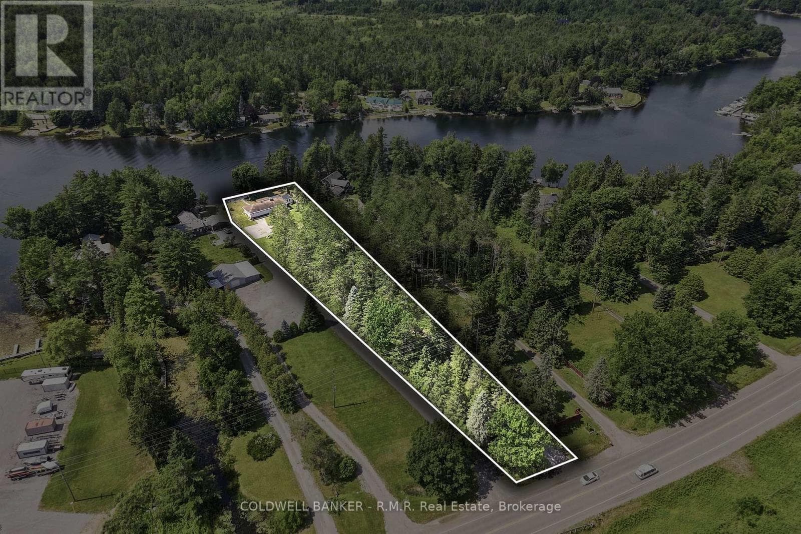 Single Family at 33 Portage Road, Kawartha Lakes (Eldon), Ontario - Photo 4 - RE/MAX Garden City Realty