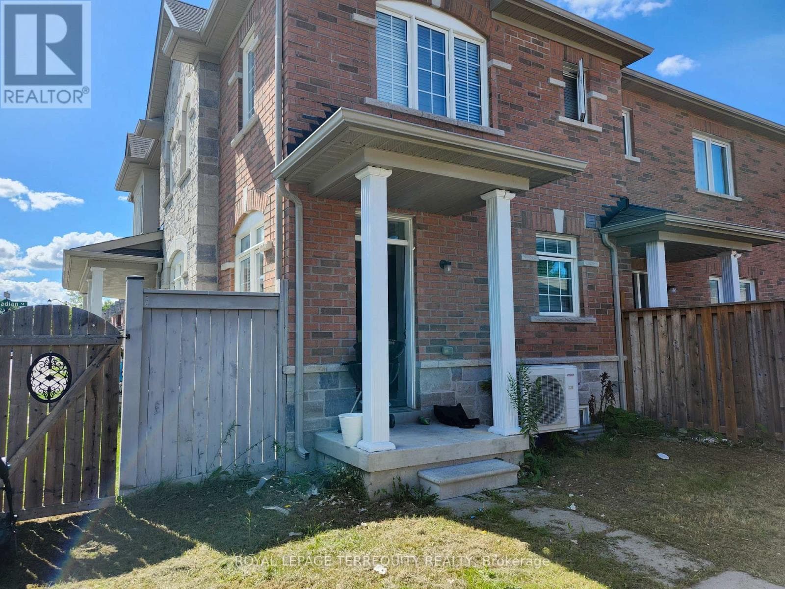 Single Family at 2651 Canadian Street, Pickering (Duffin Heights), Ontario - Photo 5 - RE/MAX Garden City Realty