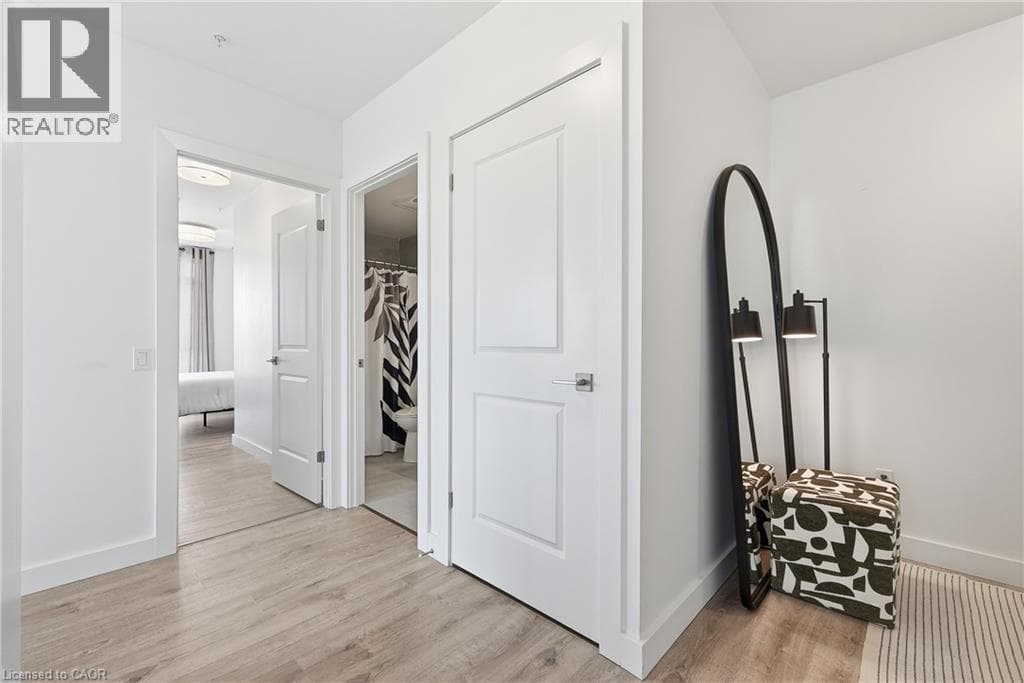 Single Family at 901- 50 GRAND Avenue, Cambridge, Ontario - Photo 10 - RE/MAX Garden City Realty