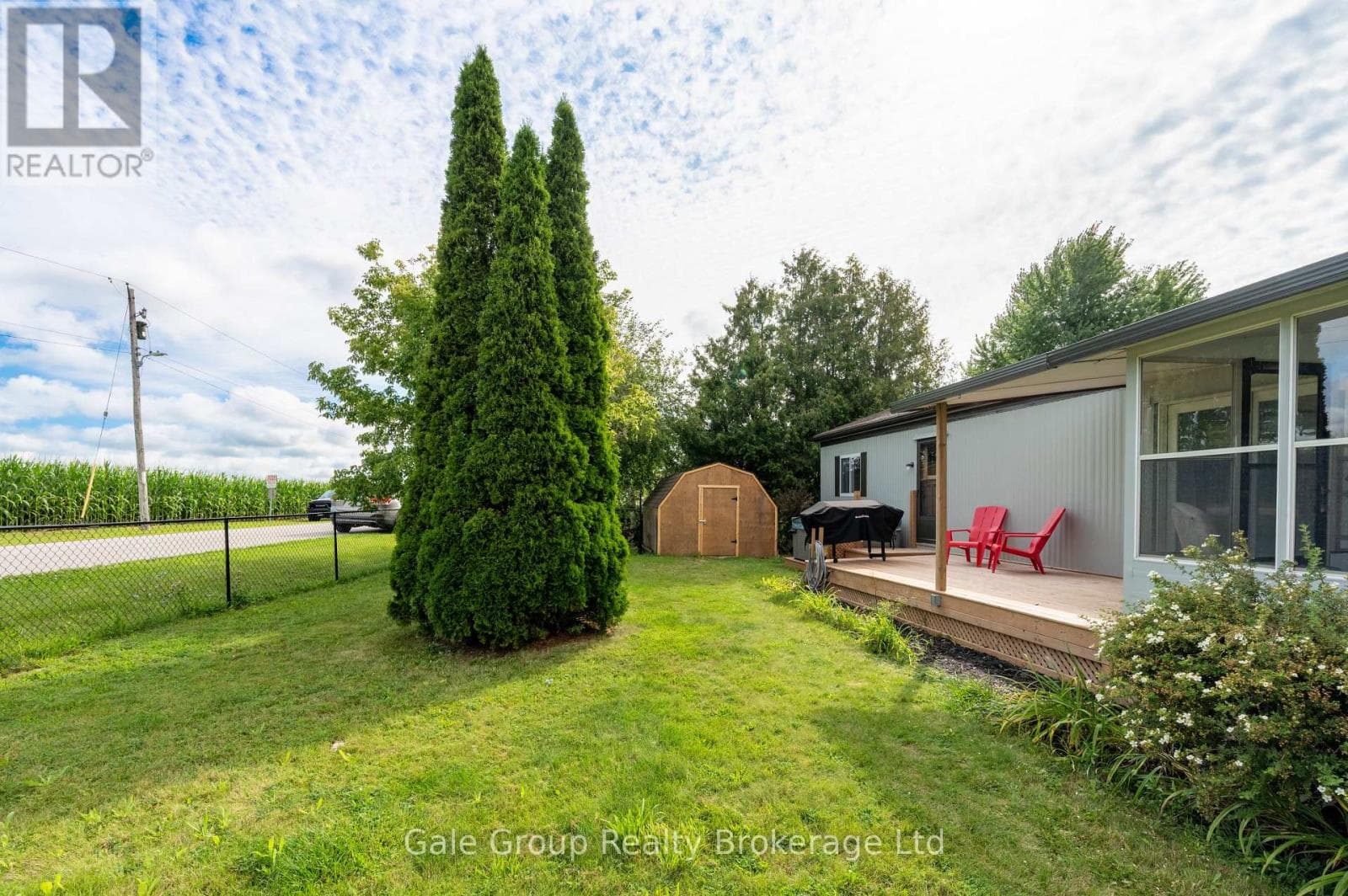Single Family at 32 Pineview Ave Avenue, Malahide (Lyons), Ontario - Photo 4 - RE/MAX Garden City Realty