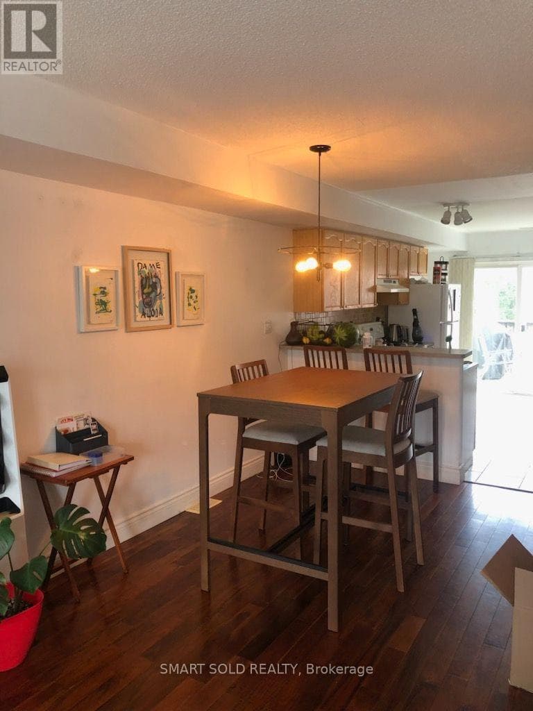 Single Family at 45- 1751 Lampman Avenue, Burlington (Uptown), Ontario - Photo 3 - RE/MAX Garden City Realty