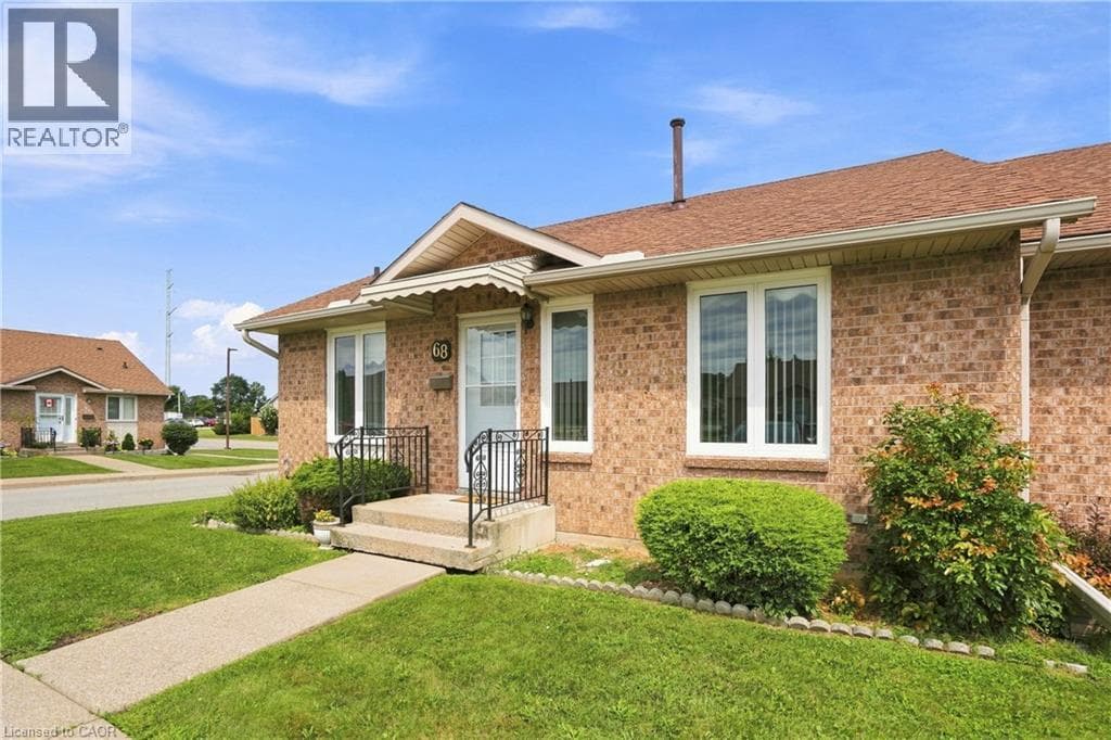 Single Family at 68- 122 BUNTING Road, St. Catharines, Ontario - Photo 2 - RE/MAX Garden City Realty