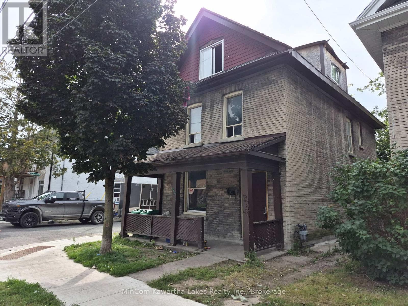 467 ALBERT Street