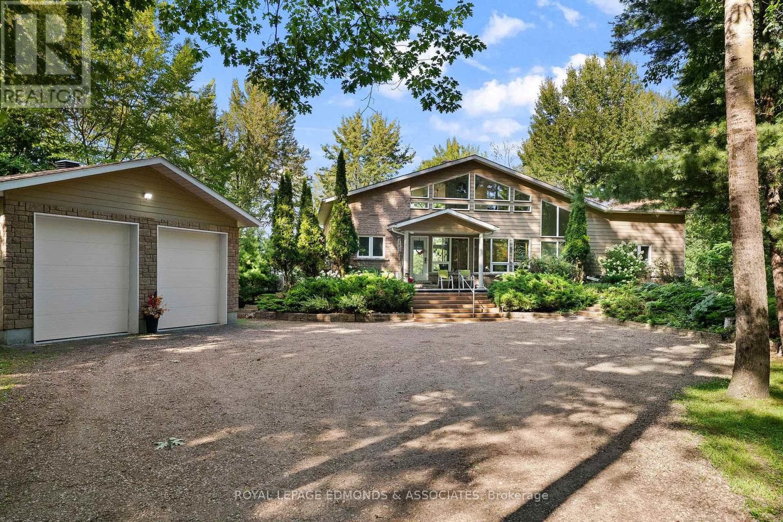 117 Blue Danube Way