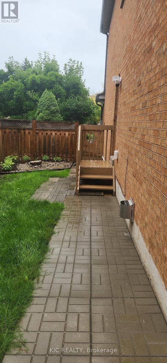 Single Family at Basement- 618 Ponting Place, Newmarket (Armitage), Ontario - Photo 2 - RE/MAX Garden City Realty