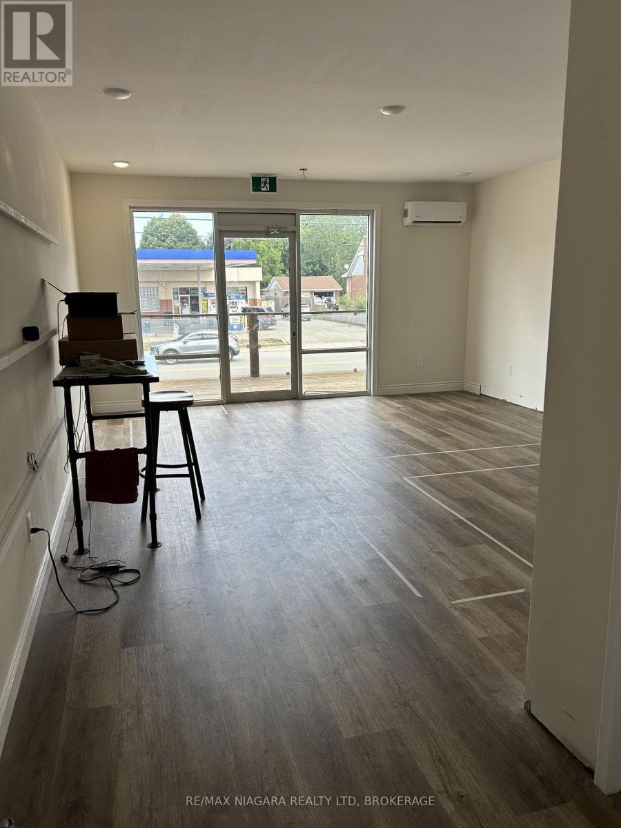 Retail at 2- 335 Wellington Street, Port Colborne (Killaly East), Ontario - Photo 2 - RE/MAX Garden City Realty