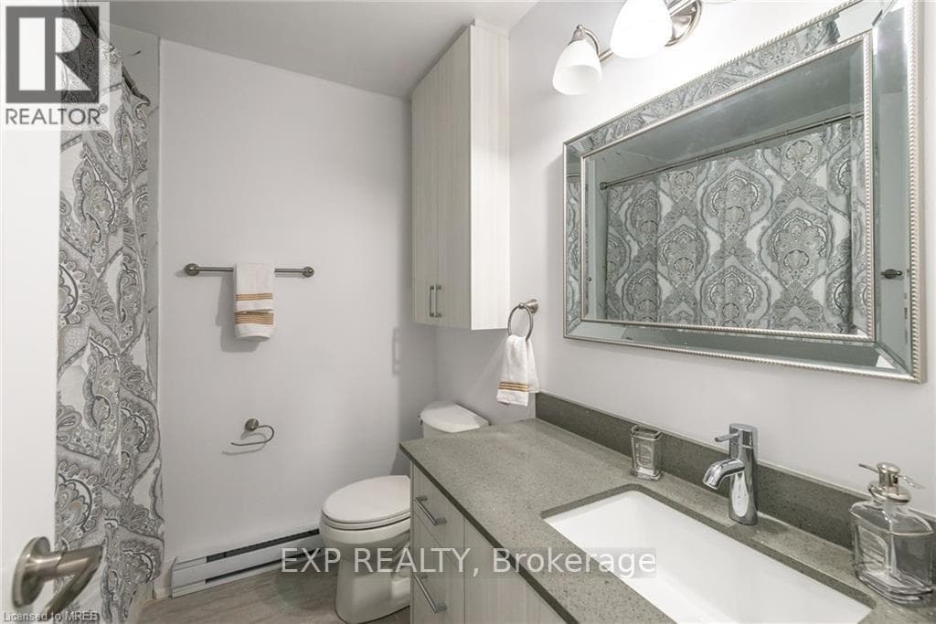 Single Family at 9- 517 Elm Street, Port Colborne (Main Street), Ontario - Photo 7 - RE/MAX Garden City Realty