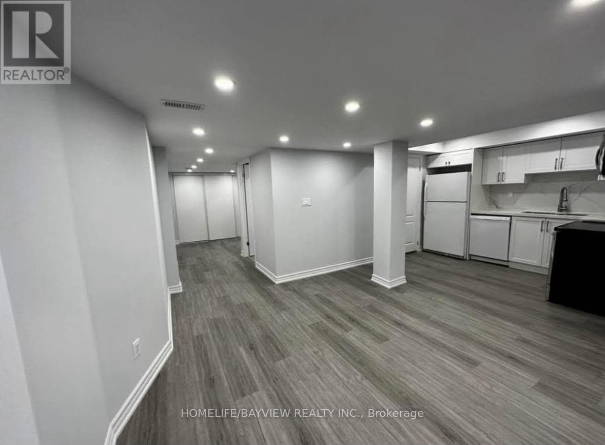 Single Family at Bsmnt- 613 Osler Court, Newmarket (Summerhill Estates), Ontario - Photo 3 - RE/MAX Garden City Realty