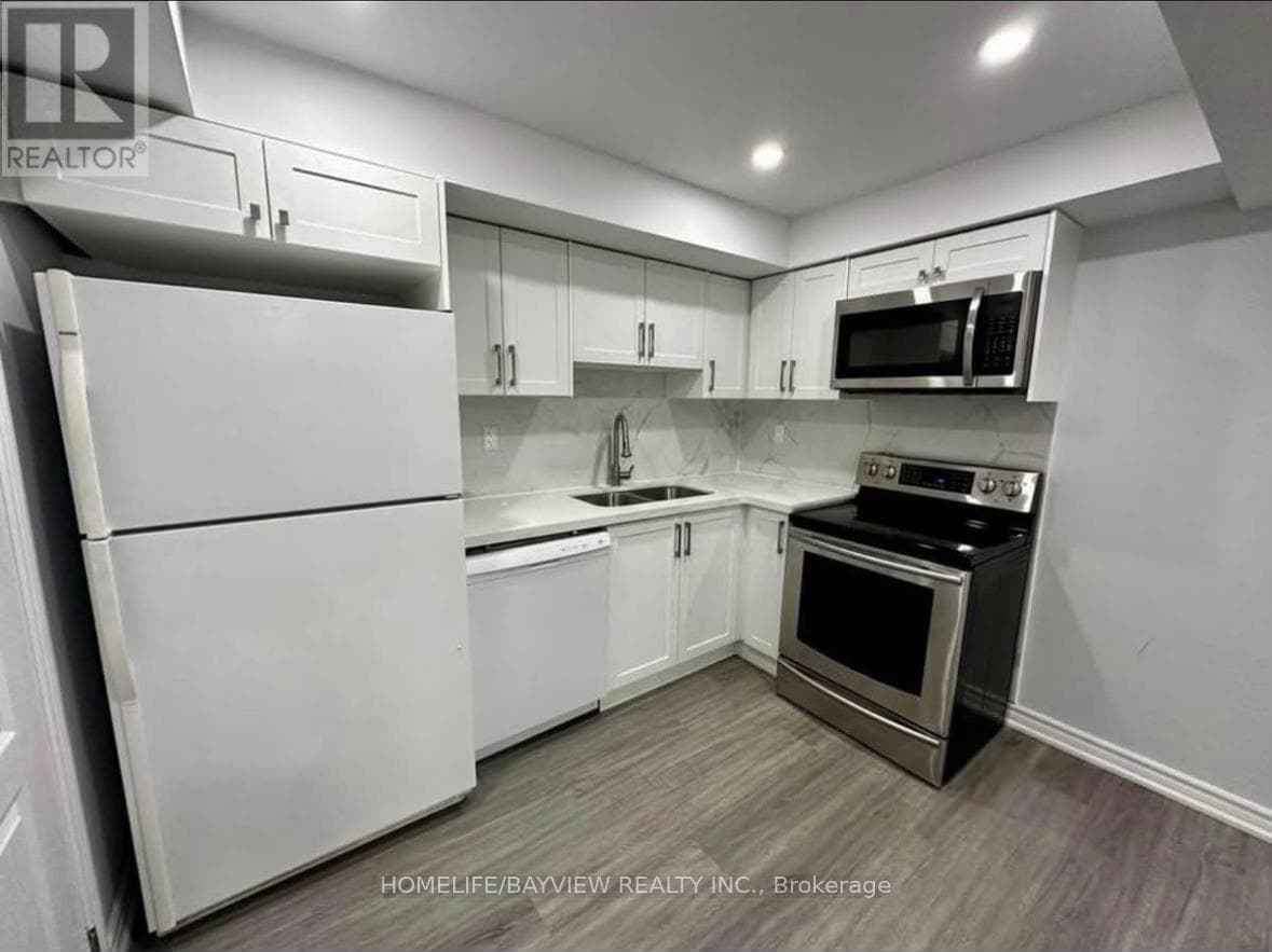 Single Family at Bsmnt- 613 Osler Court, Newmarket (Summerhill Estates), Ontario - Photo 4 - RE/MAX Garden City Realty