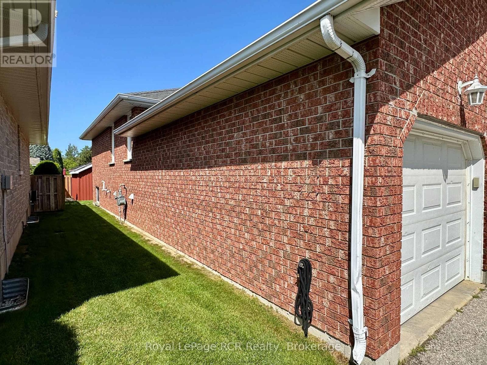 Single Family at 238 4th Street Crescent, Hanover, Ontario - Photo 9 - RE/MAX Garden City Realty