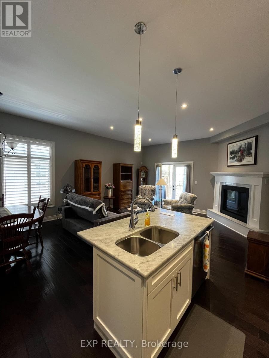Single Family at 63- 3232 Montrose Road, Niagara Falls (Mt. Carmel), Ontario - Photo 6 - RE/MAX Garden City Realty
