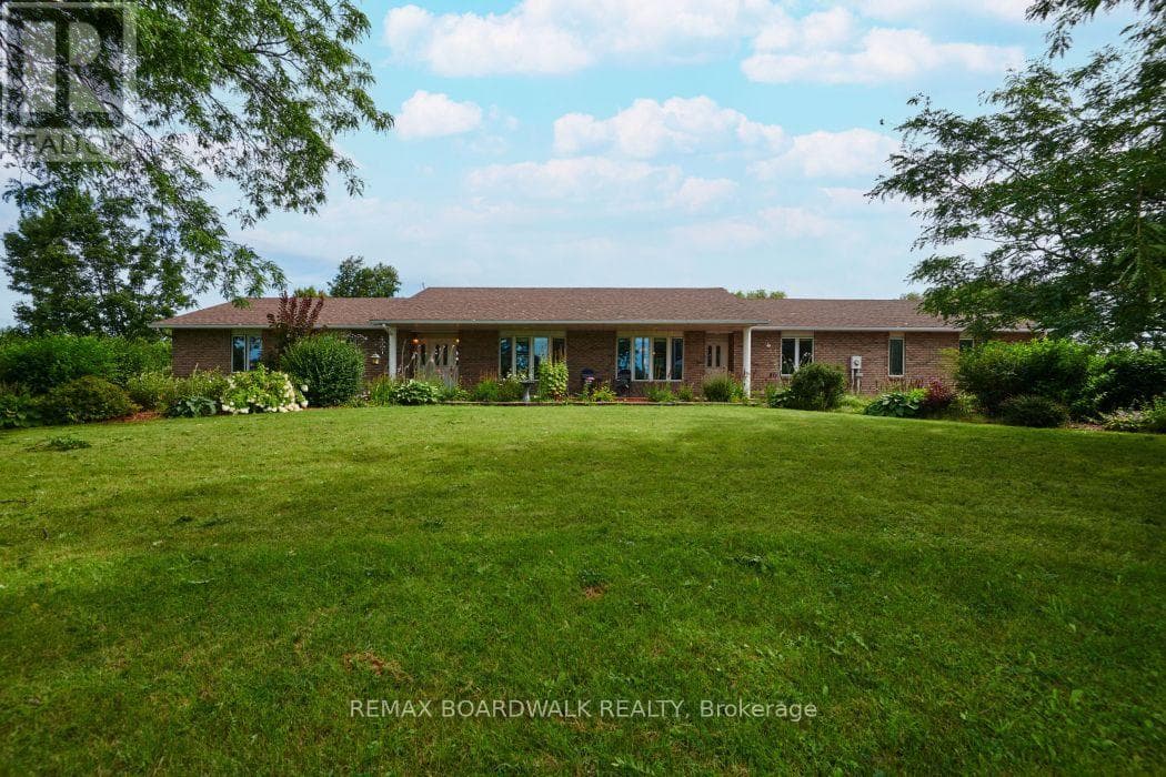 3382 Carp Road