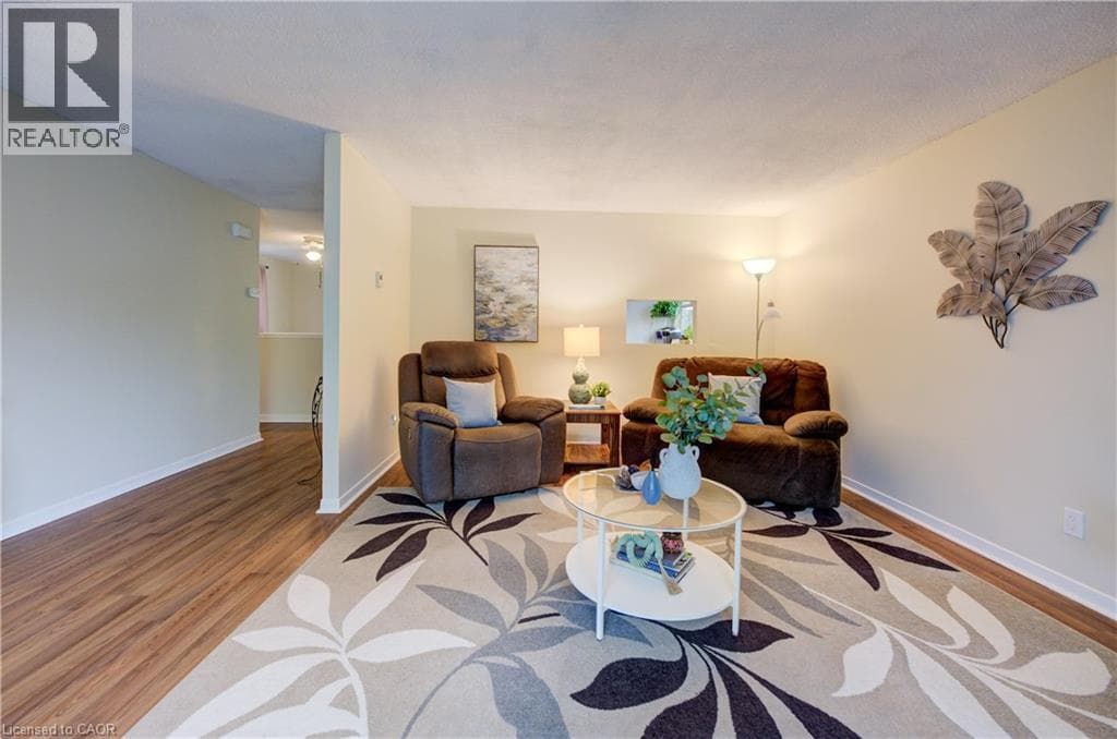 Single Family at 38- 175 ELM RIDGE Drive, Kitchener, Ontario - Photo 7 - RE/MAX Garden City Realty