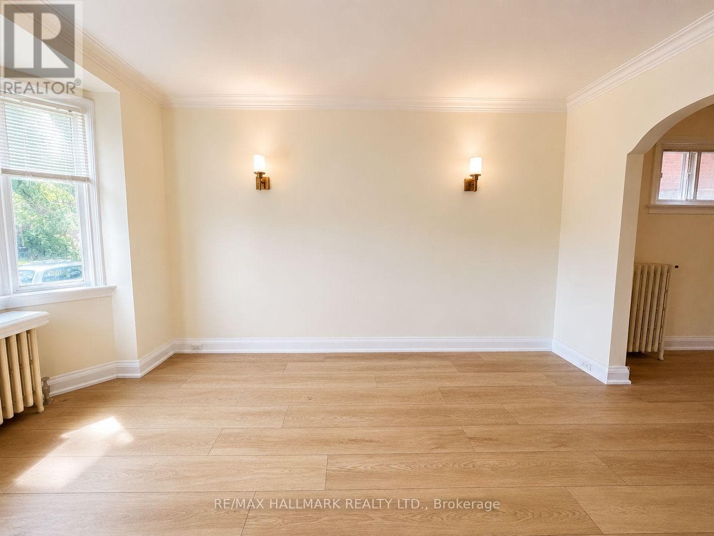 Multi-family at 333 Vaughan Road, Toronto (Humewood-Cedarvale), Ontario - Photo 4 - RE/MAX Garden City Realty