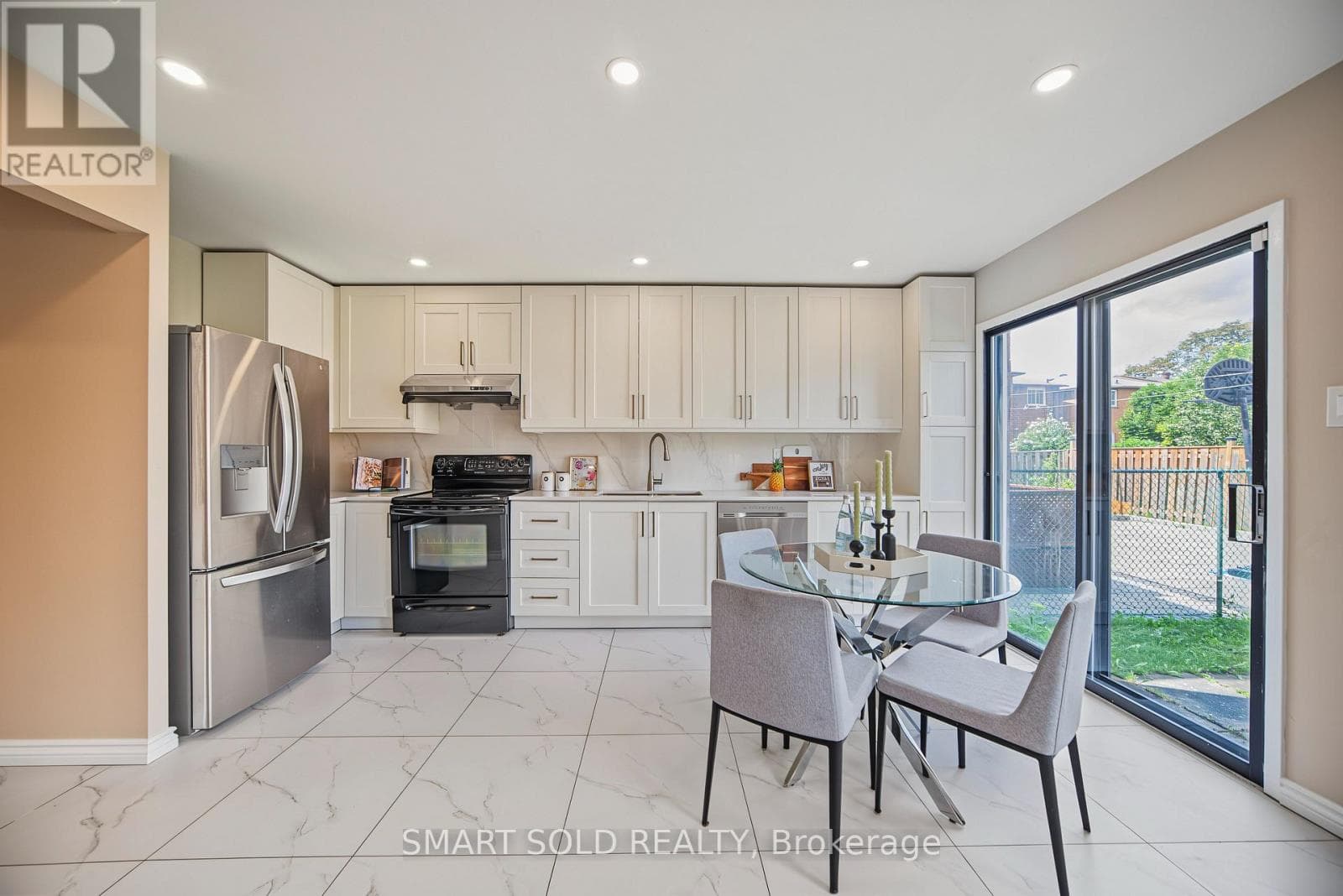 Single Family at 44 Kenley Crescent, Markham (Milliken Mills East), Ontario - Photo 10 - RE/MAX Garden City Realty