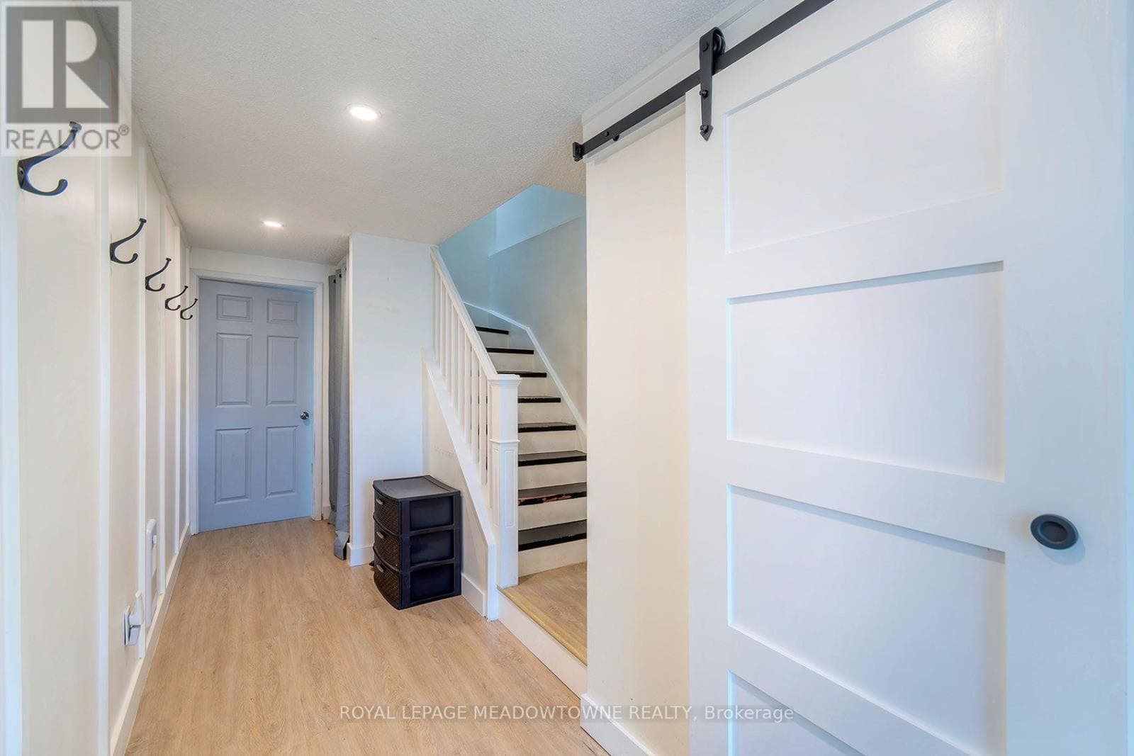 Single Family at 39- 2651 Aquitaine Avenue, Mississauga (Meadowvale), Ontario - Photo 5 - RE/MAX Garden City Realty