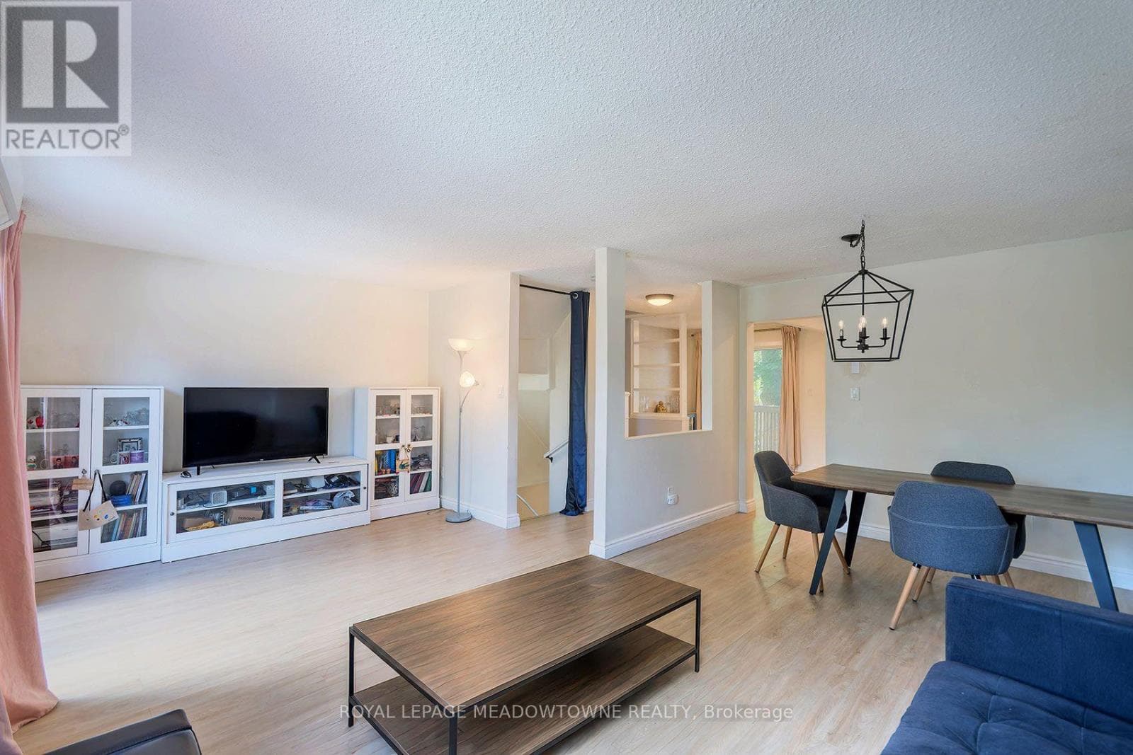 Single Family at 39- 2651 Aquitaine Avenue, Mississauga (Meadowvale), Ontario - Photo 6 - RE/MAX Garden City Realty
