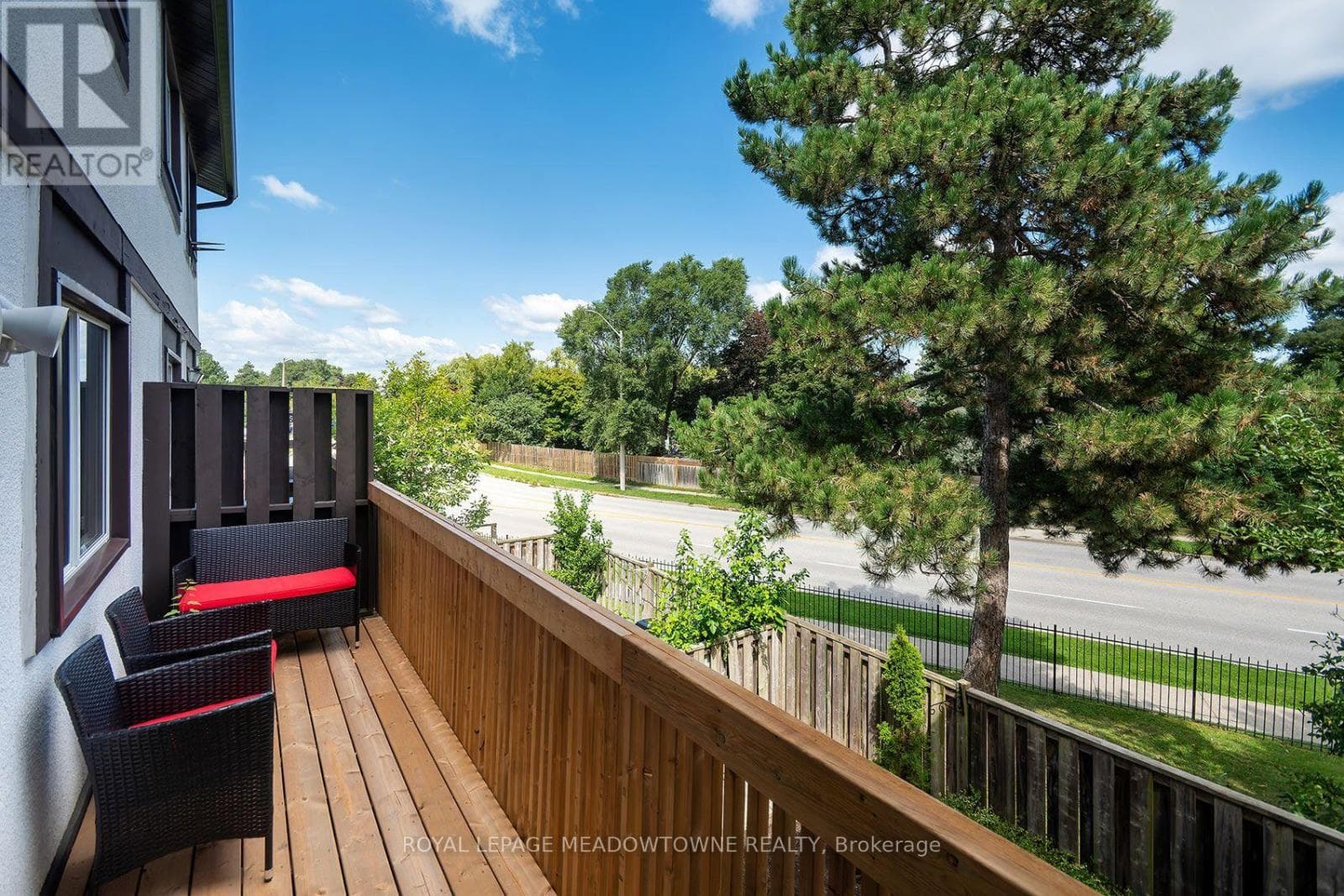 Single Family at 39- 2651 Aquitaine Avenue, Mississauga (Meadowvale), Ontario - Photo 9 - RE/MAX Garden City Realty