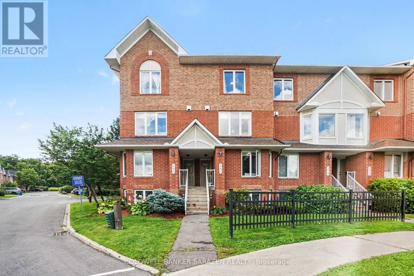 11- 282 Cresthaven Drive
